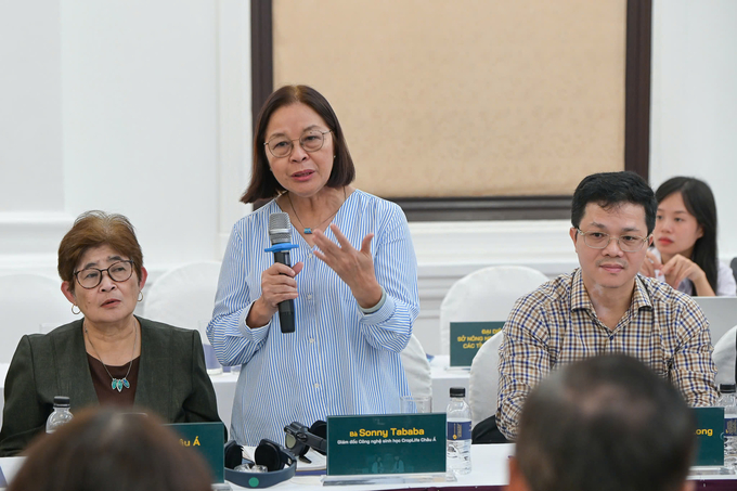 Dr. Sonny Tababa - Biotechnology Affairs Director of CropLife Asia, gave some recommendations to the Ministry of Agriculture and Rural Development. Photo: Tung Dinh.