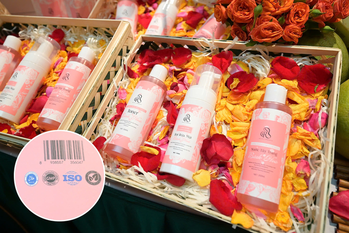 Cosmetics extracted from grapefruit flowers meet Halal standards. Photo: Tung Dinh.