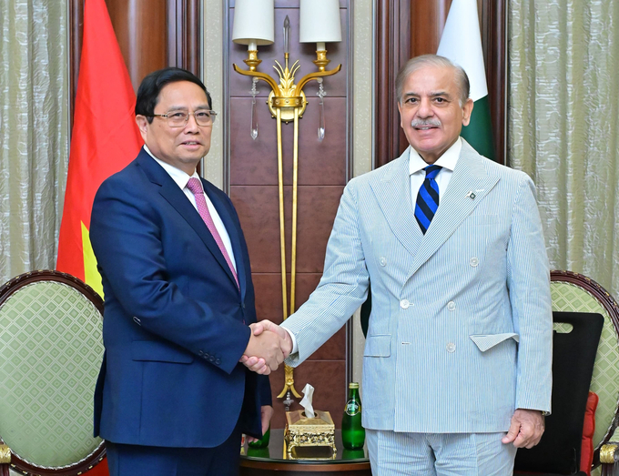 Prime Minister (P.M.) Pham Minh Chinh affirmed that Vietnam attaches importance to the friendship and cooperation with Pakistan. Photo: VGP.