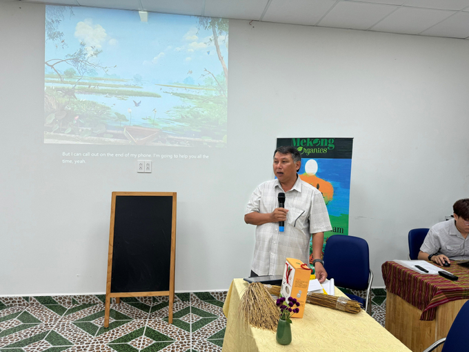 Engineer Nguyen Tran Thuc, Director of the Plant Cultivation and Protection Sub-Department of Ca Mau province, shared his experience in successfully establishing the brand for the ecological rice-growing area in Ca Mau.