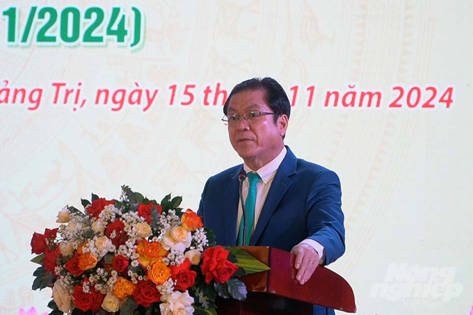 Ông Lê Thanh Hưng, Tổng Giám đốc Tập đoàn Công nghiệp Cao su Việt Nam mong muốn Công ty Cao su Quảng Trị tiếp tục có nhiều đóng góp cho sự phát triển kinh tế xã hội và của ngành cao su Việt Nam. Ảnh: Võ Dũng.