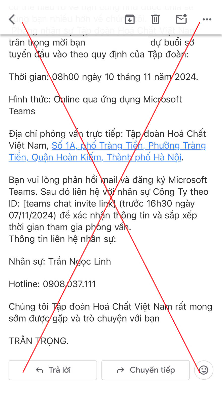 Nội dung email giả mạo rất chuyên nghiệp, tinh vi khiến người xem dễ nhầm lẫn, khó phân biệt thật - giả.