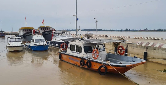 The proactive efforts of local government agencies have led to significant progress in Nghe An's anti-IUU (illegal, unreported, and unregulated) fishing initiative. Photo: Viet Khanh.