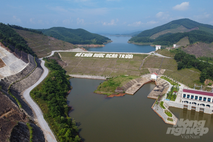 Current reservoir operations are primarily based on weather forecasts due to the lack of rainfall measurement equipment in reservoir catchment areas. Photo: Tung Dinh.