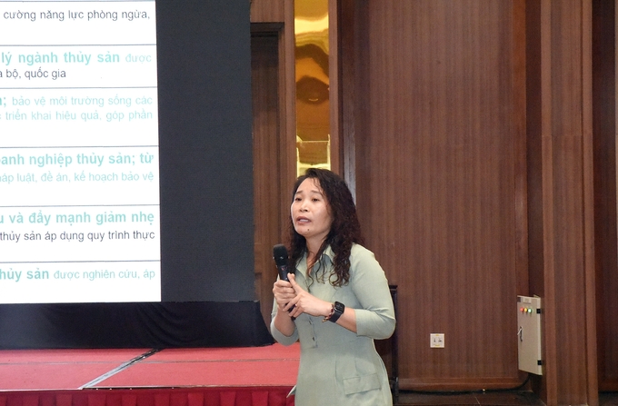 Representative of Department of Fisheries highlighted that some localities have achieved positive results implementing waste control measures for fisheries activities. Photo: Kieu Chi.