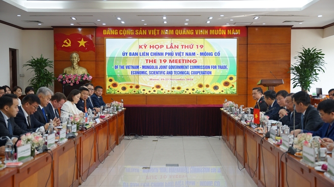 The 19th Session of the Vietnam-Mongolia Intergovernmental Committee took place on the morning of November 21 at the Ministry of Agriculture and Rural Development (MARD). Photo: Linh Linh.