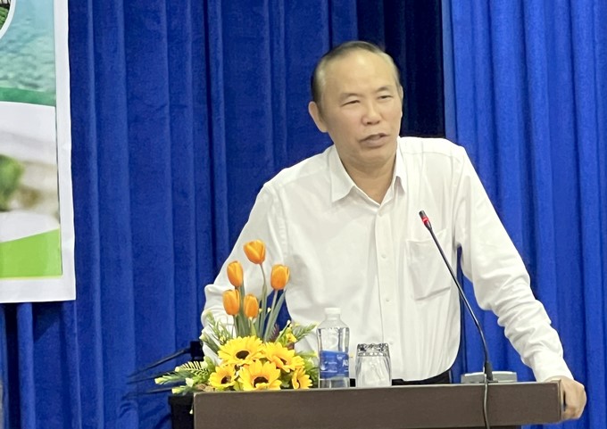 Deputy Minister Phung Duc Tien spoke at the conference. Photo: Son Trang.