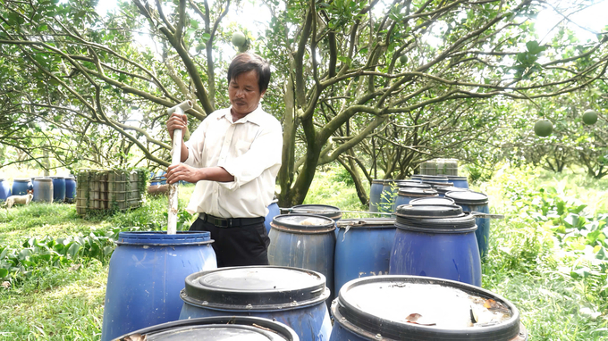 Nông nghiệp xanh là phương pháp quan trọng giúp giảm thiểu khí thải và bảo vệ tài nguyên đất. Ảnh: Trần Phi.