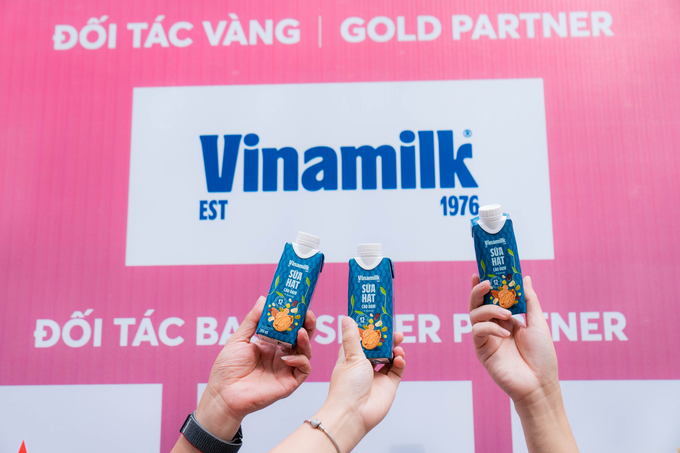 Sữa hạt Cao đạm Vinamilk có trong race-kit của 11.000 runner. Ảnh: Viên An.