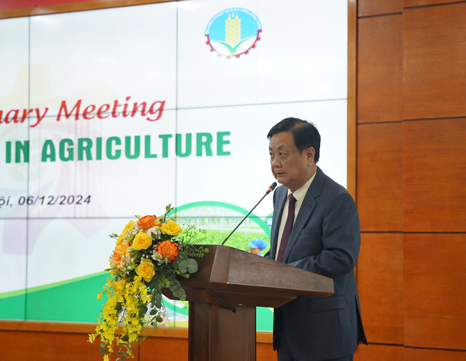 Minister Le Minh Hoan said that since 2019, no new projects have been negotiated or signed for the Ministry of Agriculture and Rural Development. Photo: Linh Linh.