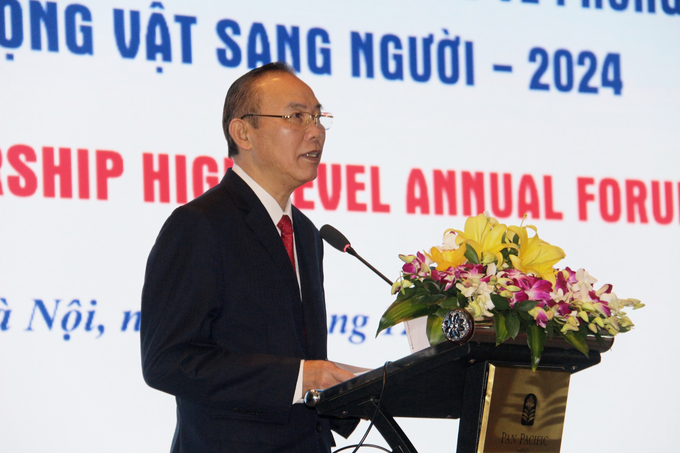 Deputy Minister of Agriculture and Rural Development Phung Duc Tien speaks at the Forum. Photo: Linh Linh.