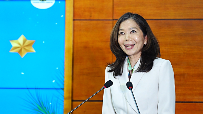 The United Nations representative in Vietnam recognizes the efforts of the government, ministries, local authorities, and partners in contributing to and committing to sustained efforts in providing timely support to the people. Photo: Quynh Anh. 