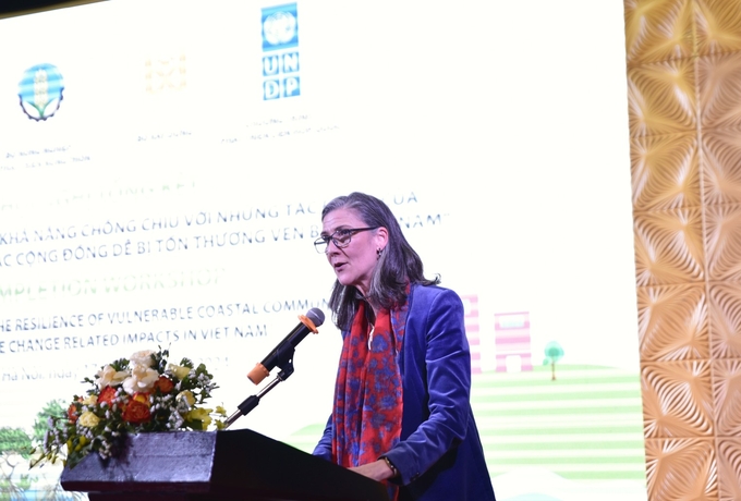 UNDP cam kết tiếp tục đồng hành cùng Việt Nam để xây dựng những cộng đồng bền vững, đảm bảo không ai bị bỏ lại phía sau trong cuộc chiến chống biến đổi khí hậu. Ảnh: Kiều Chi. 