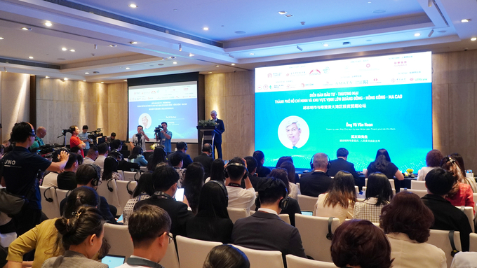 The forum 'Investment - Trade between Ho Chi Minh City and the Greater Bay Area of ​​Guangdong - Hong Kong - Macau' was held in Ho Chi Minh City. Photo: Nguyen Thuy.