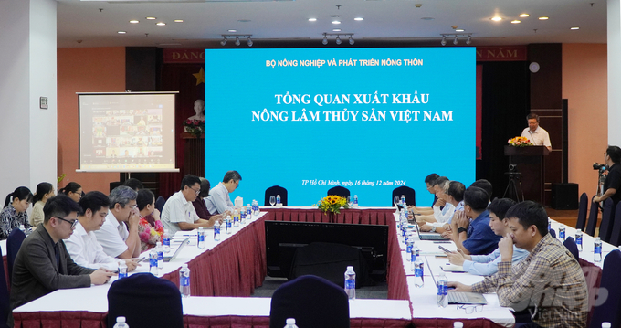 The conference was attended by 50 direct delegates and 150 connecting points including local Departments of Agriculture and Rural Development, industry associations and businesses. Photo: Nguyen Thuy.