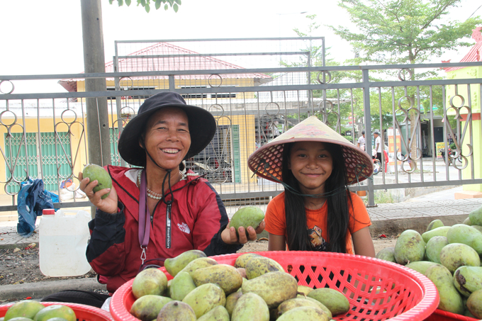 Người dân A Lưới hôm nay. Ảnh: Công Điền.