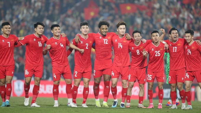 ĐT Việt Nam sẽ đá trận chung kết lượt về AFF Cup 2024 trên sân ĐT Thái Lan vào lúc 20h00 hôm nay 5/1. Ảnh: S.N