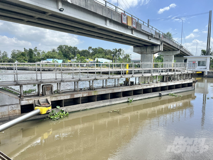 Cống âu thuyền Ninh Quới. Ảnh: Trọng Linh.