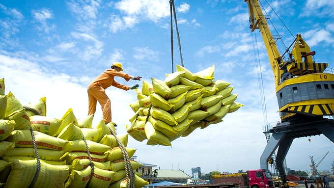 Xuất khẩu gạo chiếm phần lớn trong xuất siêu sang Philippines.