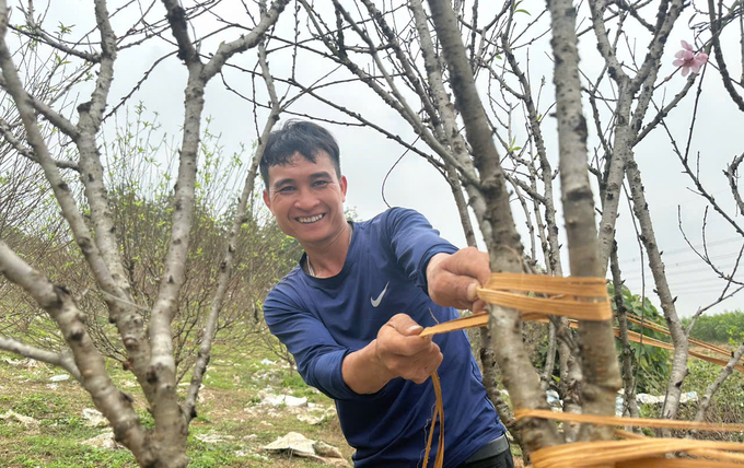 Những lao động thời vụ này cho biết, họ sẽ cố làm việc đến tối 29 tết để kiếm thêm chút thu nhập cho gia đình.