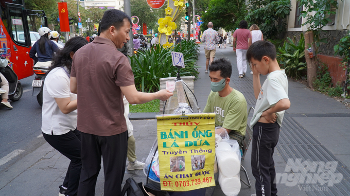 Các món ăn truyền thống đường phố cũng là đặc sản khi du khách đến với TP.HCM.