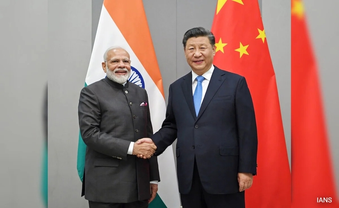 Thủ tướng Ấn Độ Narendra Modi và Chủ tịch Trung Quốc Tập Cận Bình. Ảnh: IANS.