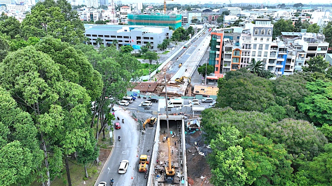 Đường nối Trần Quốc Hoàn - Cộng Hòa.