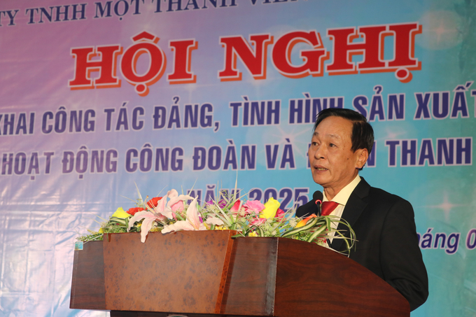 Ông Trần Thanh Phụng, Phó Tổng Giám đốc Tập đoàn Công nghiệp Cao su Việt Nam phát biểu chỉ đạo hội nghị. Ảnh: TA.