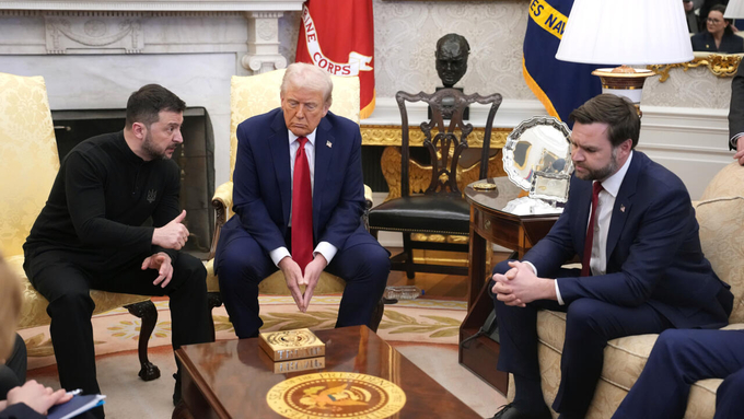 Tổng thống Mỹ Donald Trump và Phó Tổng thống JD Vance gặp Tổng thống Ukraine Volodymyr Zelensky tại Phòng Bầu dục hôm 28/2. Ảnh: Getty.