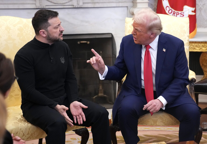 Tổng thống Mỹ Donald Trump và Tổng thống Ukraine Volodymyr Zelensky tại Phòng Bầu dục hôm 28/2. Ảnh: Getty.