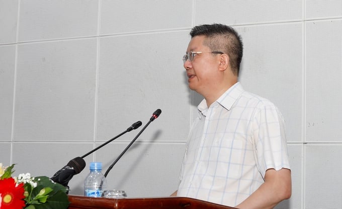 Mr. Le Thanh Hoa, Deputy Director of the Department of Quality, Processing and Market Development, said that it is necessary to protect Vietnamese plant varieties by participating in international conventions. Photo: Minh Dam.