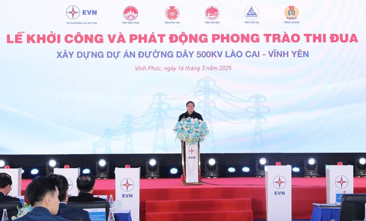 Thủ tướng Phạm Minh Chính phát biểu Lễ khởi công xây dựng dự án Đường dây 500KV Lào Cai - Vĩnh Yên. Ảnh: EVN.