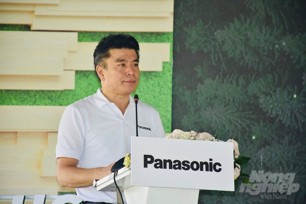 Mr. Marukawa Yoichi, General Director of Panasonic Vietnam Co., Ltd., speaks at the record recognition ceremony. Photo: Trong Linh.