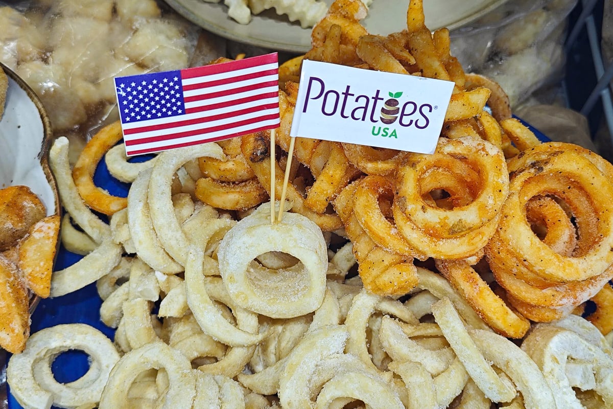 The United States has many food products that are popular with Vietnamese consumers. Photo: Tung Dinh.