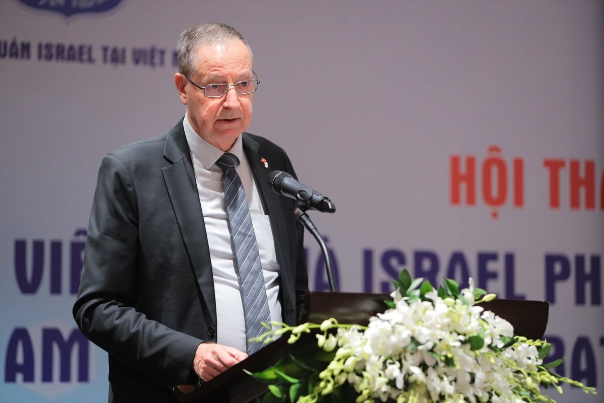 Mr. Yaron Mayer, Israeli Ambassador to Vietnam. Photo: Embassy of Israel.