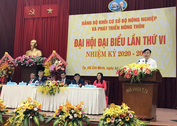 Thứ trưởng Bộ NN&PTNT Nguyễn Hoàng Hiệp phát biểu tại Đại hội. Ảnh: Phương Chi.