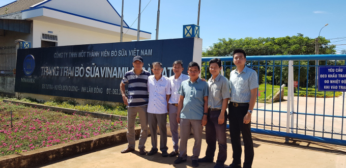 Liên kết với Công ty Bò Sữa Việt Nam (Vinamilk) - Cùng Trung tâm Khuyến nông tỉnh Ninh Thuận gặp gỡ liên kết với Vinamilk.