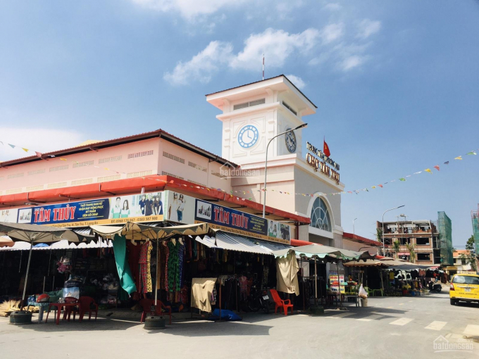 Nhiều huyện, thị xã ở Long An sẽ thí điểm mở lại chợ truyền thống từ 21/9 (ảnh chợ Tân Trụ, Long An).