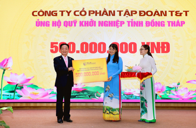 T@T Group ủng hộ Quỹ khởi nghiệp tỉnh Đồng Tháp