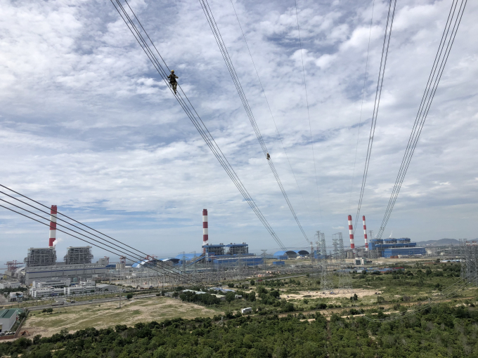 EVNNPT hỗ trợ kỹ thuật để hoàn thành dự án đường dây 500kV đấu nối vào nhà máy điện gió lớn nhất Việt Nam - Nhà máy Điện gió Ea Nam (huyện Ea H’leo, tỉnh Đắk Lắk)