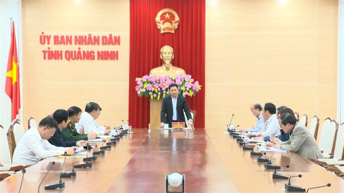 Ông Nguyễn Văn Thắng, Chủ tịch UBND tỉnh Quảng Ninh phát biểu chỉ đạo tại cuộc họp. Ảnh Báo Quảng Ninh
