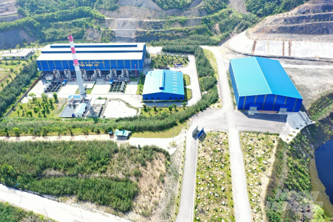 Trung tâm xử lý chất thải của Indevco đầu tư gần nghỉn tỷ đồng, hơn 4 năm giữ rác cho nửa triệu dân Quảng Ninh nhưng chưa nhận được phí. 