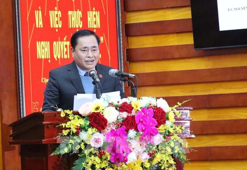 Ông Hồ Tiến Thiệu, Chủ tịch UBND tỉnh Lạng Sơn phát biểu tại Hội nghị - Ảnh: Quang Duy - TTXVN