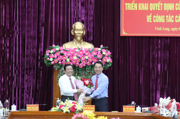 Ông Bùi Văn Nghiêm (trái) vừa được Bộ Chính trị chuẩn y giữ chức Bí thư Tỉnh uỷ Vĩnh Long. Ảnh: BD.