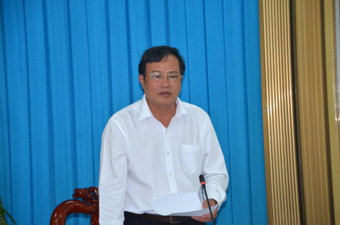 Ông Lê Văn Hẳn, Chủ tịch UBND tỉnh Trà Vinh cho biết vừa ký công văn gởi Bộ NN-PTNT kiến nghị đưa dự án hồ chứa ngọt sông Láng Thé vào quy hoạch hồ thuỷ lợi giai đoạn 2021-2025. Ảnh: Minh Đảm.