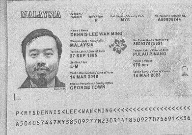 Hộ chiếu của công dân Malaysia Dennis Lee Wah Ming. Ảnh: SNVQT.