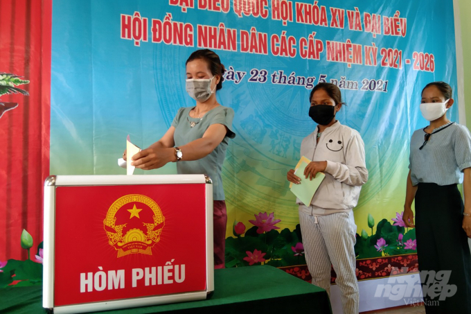 Tỉnh Quảng Trị có 655 cử tri mới nhập quốc tịch Việt Nam lần đầu thực hiện quyền bầu cử. Ảnh: CĐ.