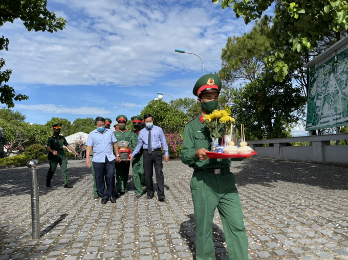 Các hài cốt liệt sĩ được an táng tại Nghĩa trang liệt sĩ Quốc gia Đường 9. Ảnh: CĐ.