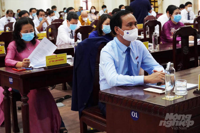 Các đại biểu tham gia kỳ họp đầu tiên HĐND tỉnh Quảng Trị khoá VIII, nhiệm kỳ 2021 -2026. Ảnh: CĐ.