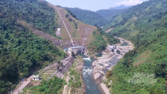 Công trình Thủy lợi - Thủy điện Quảng Trị có chức năng điều tiết lưu lượng dòng chảy để bổ sung nước tưới cho 12.281 ha lúa và 1.600 ha màu; cấp nước sinh hoạt, giảm lũ cho hạ du và cung cấp lên lưới điện quốc gia. Ảnh: CĐ.